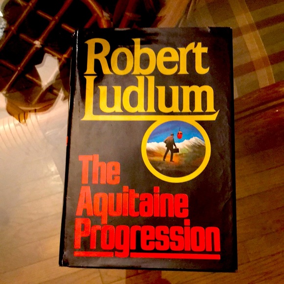 Robert Ludlum The Aquitaine Progression - Picture 1 of 2